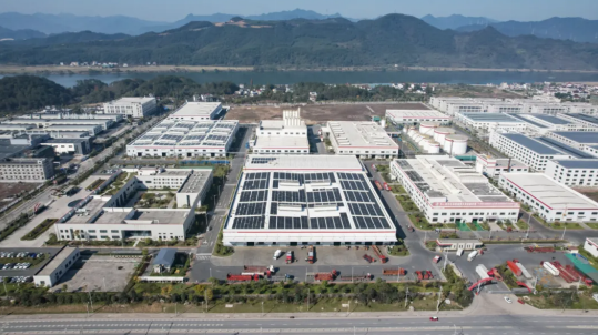 东方雨虹荣登“2024金蜜蜂企业社会责任·中国榜”(图2)
