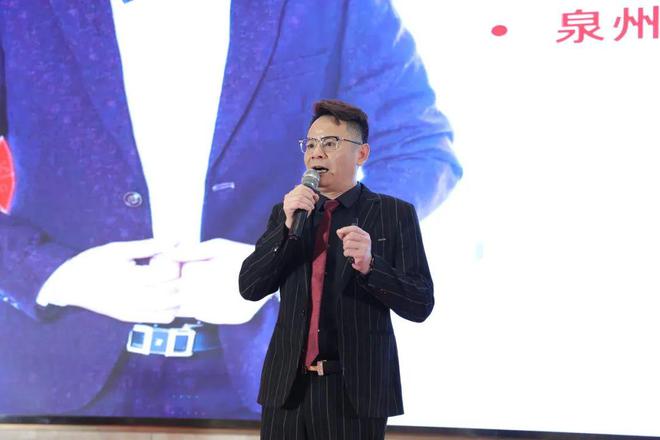 锚定2024终端渠道破亿目标一季度石达仿石漆超预期增长(图1)