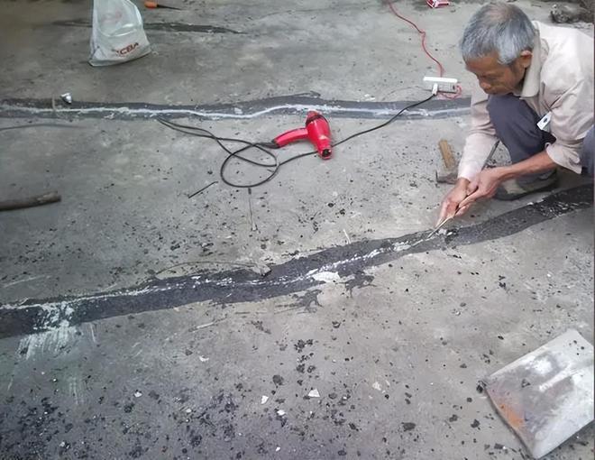 房子漏水不用怕用这几种材料就可以轻松解决了(图2)