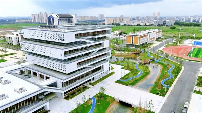 开学季看久诺如何打造集功能与颜值的双一流高校校园涂装场景(图3)