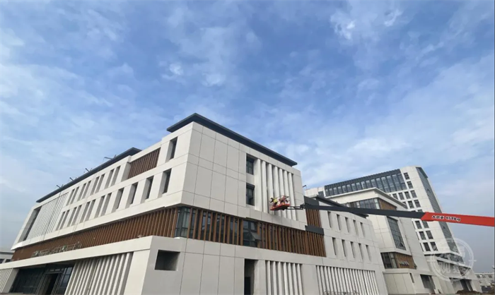 开学季看久诺如何打造集功能与颜值的双一流高校校园涂装场景(图8)