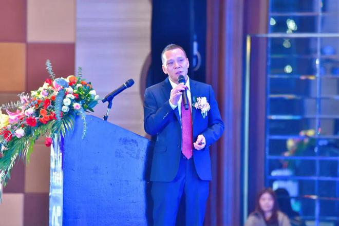 顺势突围涂赢未来：顺德涂料商会25周年盛典盛大召开(图3)
