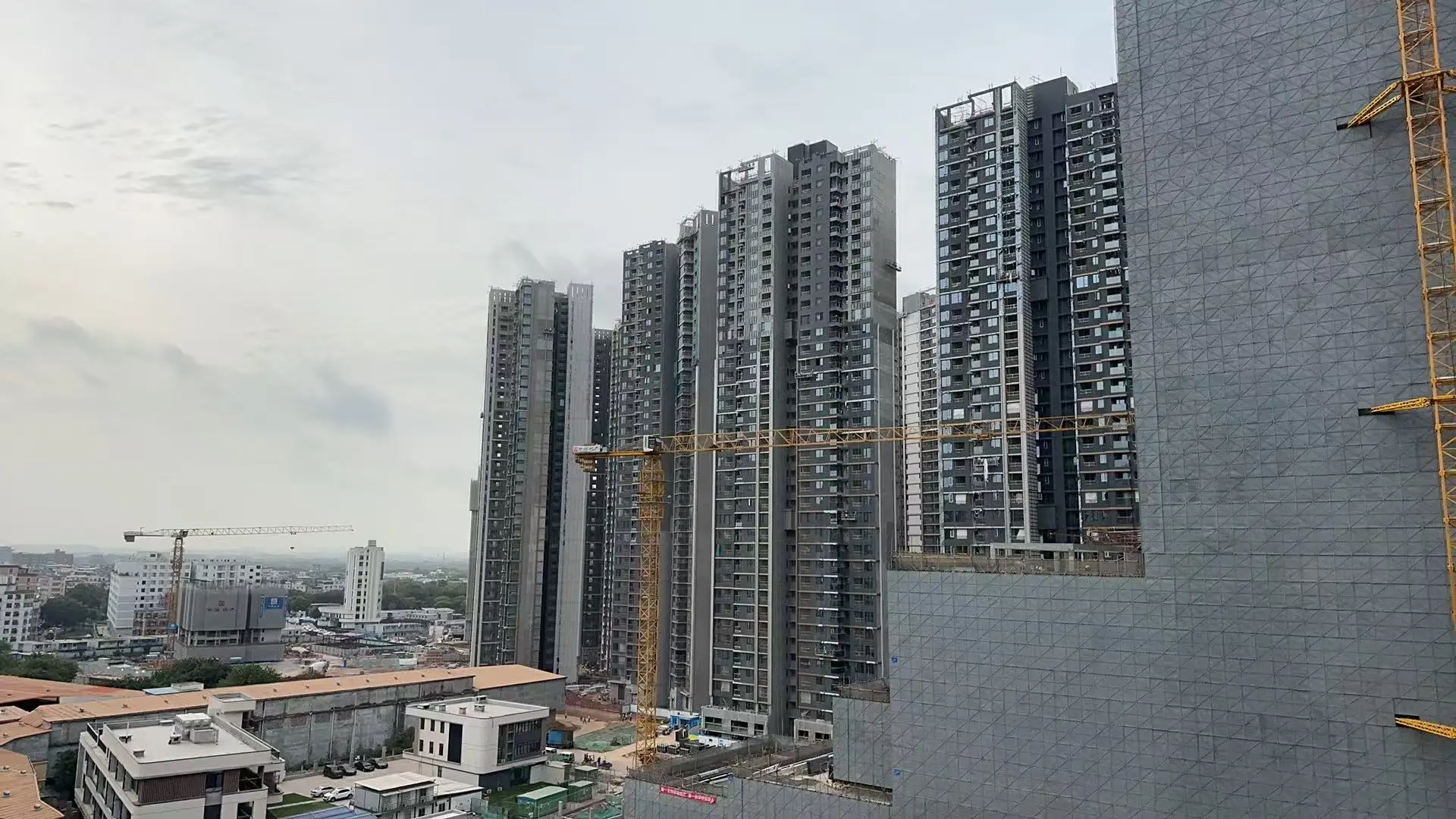 中海回应公布！中海大境外立面虽被“黑”但销售热度不减(图1)