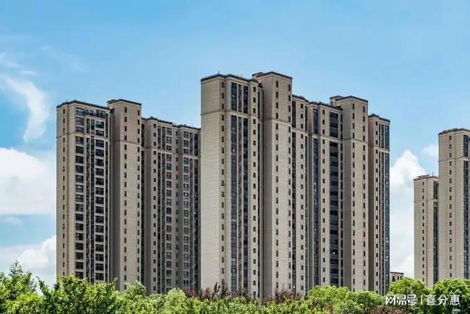 【行业资讯】2025建筑涂料行业大变局！聚焦存量房这3招让你赢(图1)