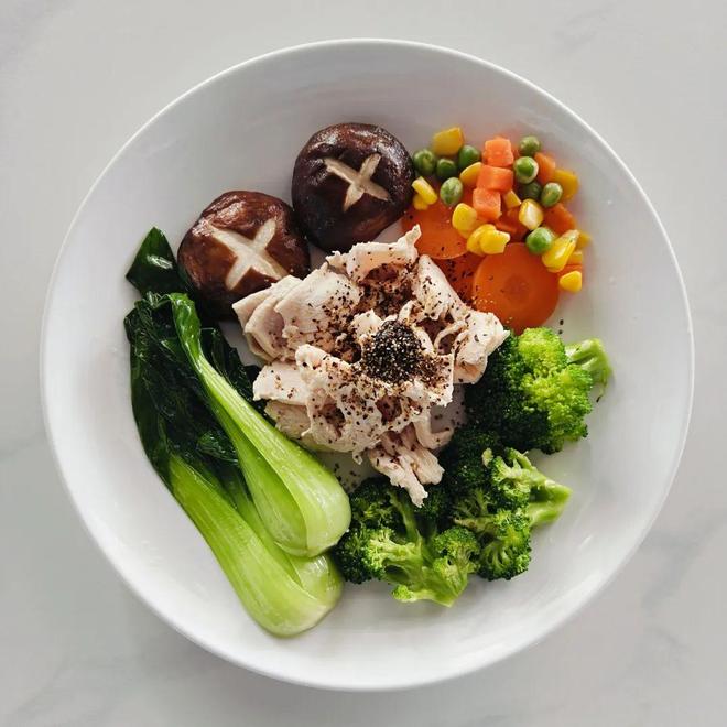 七度蝉联！泰达这家物业公司入选“2025中国物业服务企业综合实力500强”榜单(图1)