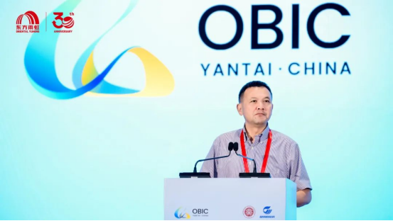 东方雨虹李卫国出席2025八角湾创新大会暨纳米材料与器件创新发展大会并作主题发言(图2)