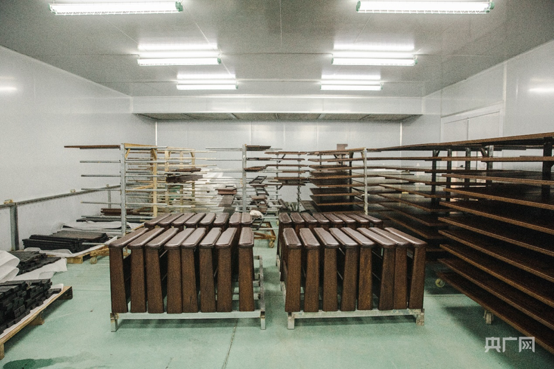 南康家具“油改水”一线见闻：绿色转型撬动产业千亿级跃升(图4)