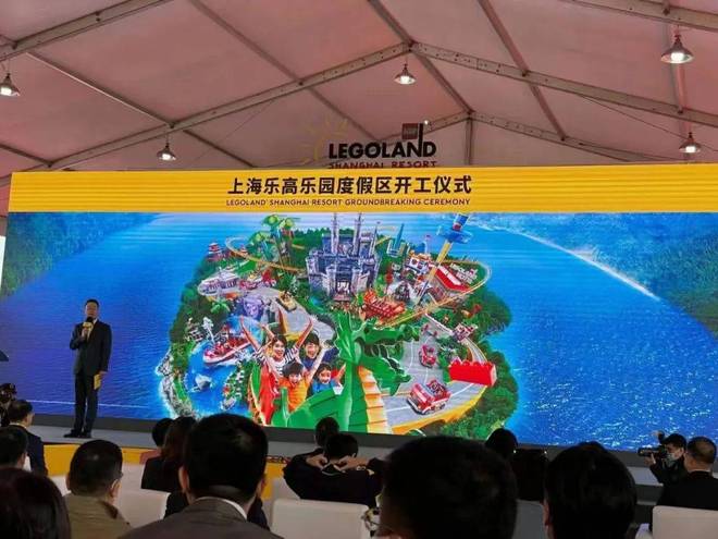 水尚华庭售楼处:朱泾芯的滨水人居典范开启品质生活新篇章(图11)