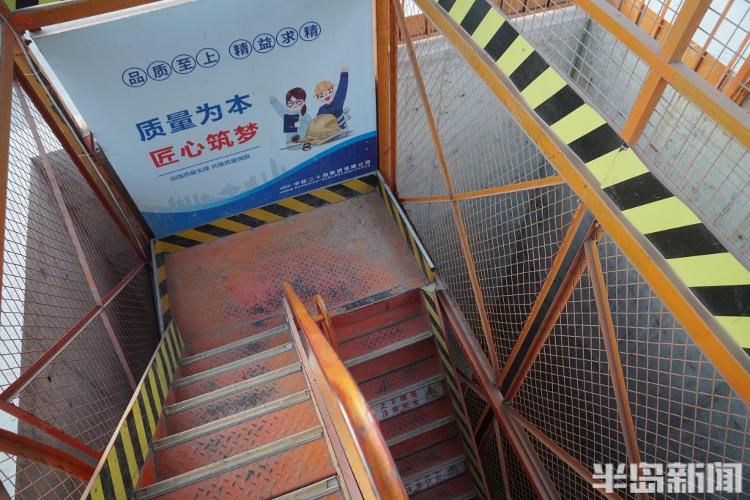 新闻周刊丨看不见太阳的人——开盾构机的表兄弟(图11)