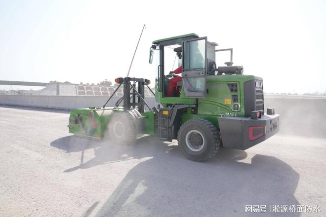 水乳型改性沥青桥面防水涂料施工工艺介绍(图1)