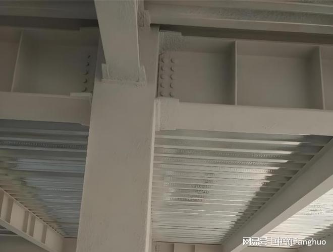 从6个工地实测看：防火涂料施工厂家的靠谱标准(图1)